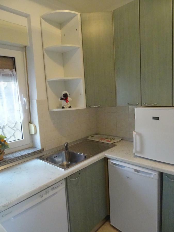 Apartman Iris S Terasom Ριέκα Εξωτερικό φωτογραφία
