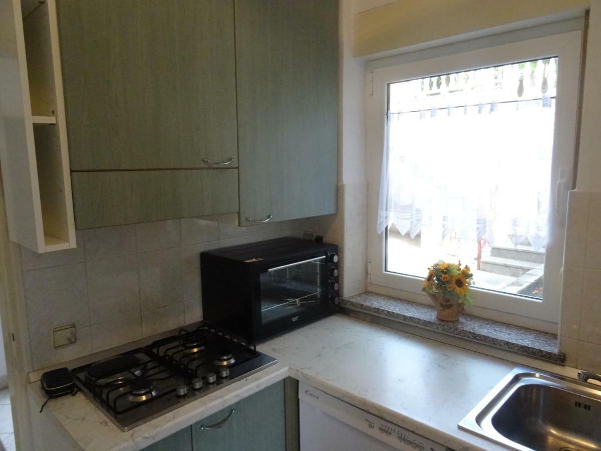 Apartman Iris S Terasom Ριέκα Εξωτερικό φωτογραφία