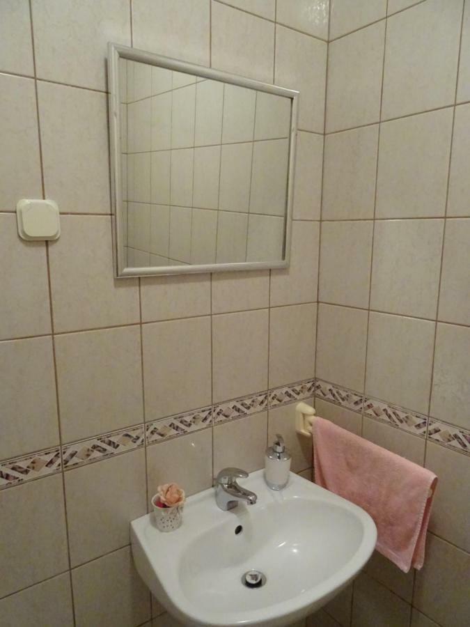 Apartman Iris S Terasom Ριέκα Εξωτερικό φωτογραφία